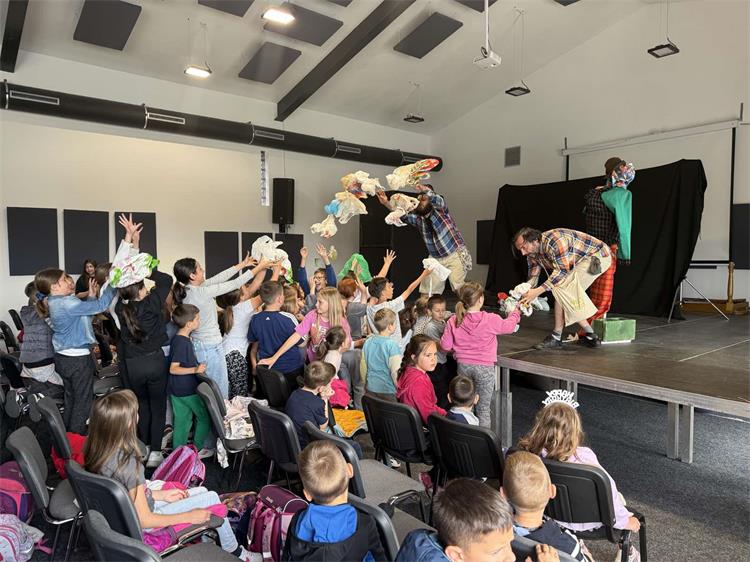 Slika /2025/Prevencija/Zdrav za 5 i predstava Botaničari/20.jpg